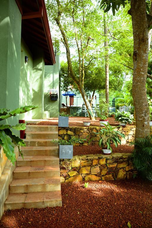 Отель Tropical Retreat Унаватуна Экстерьер фото